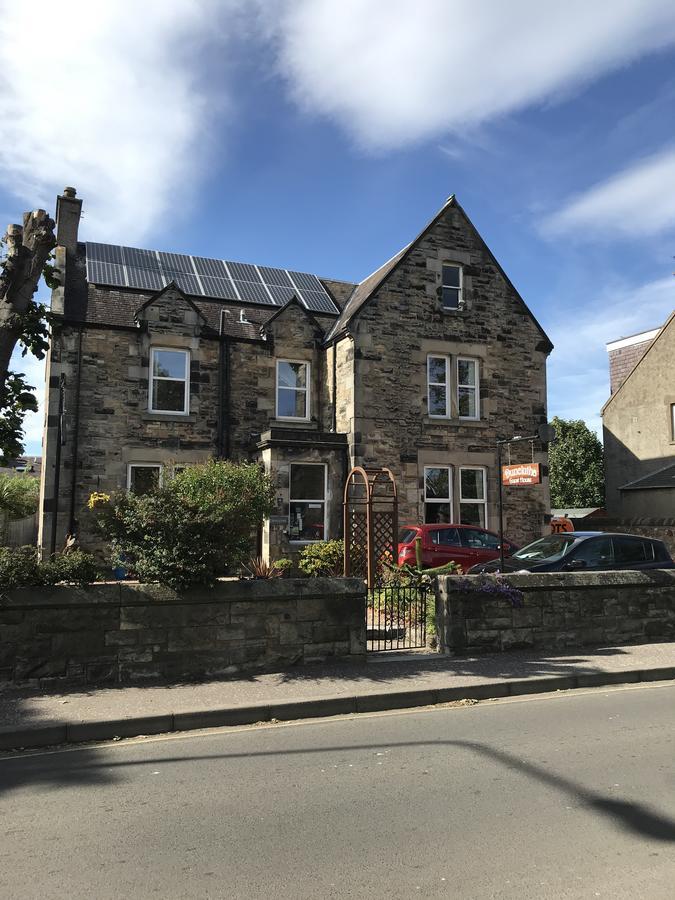 Dunclutha Guest House Leven  外观 照片
